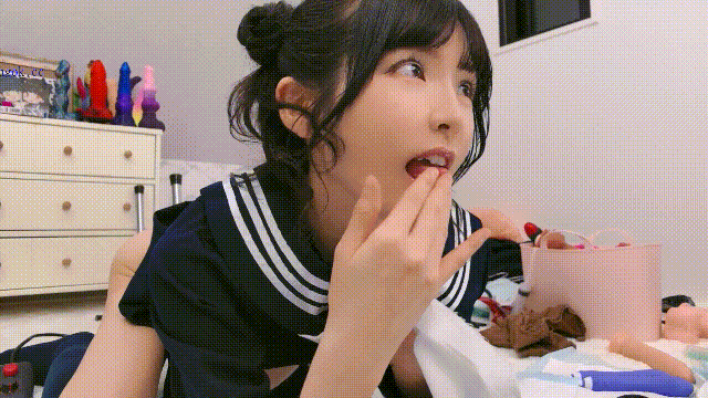 072754yddnolz4nd3fvioi.gif