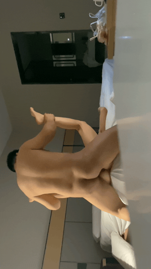 205116qzexx8vrprmpxw8l.gif